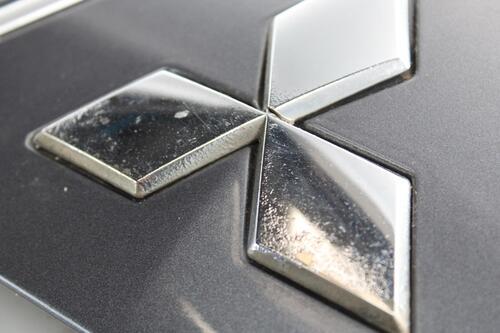 MITSUBISHI OUTLANDER GRILLE 2007-2010