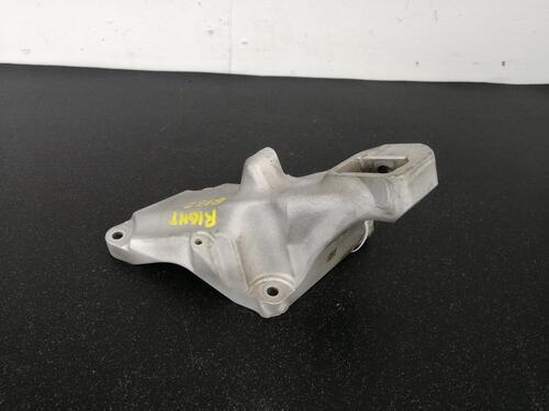 MERCEDES / ASTON MARTIN ENGINE MOUNT RIGHT 4.0 TWIN TURBO M177 2014-2021