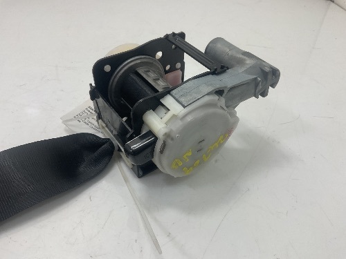 Ssangyong Rexton 2013-2017 Left Front Passenger Seat Belt